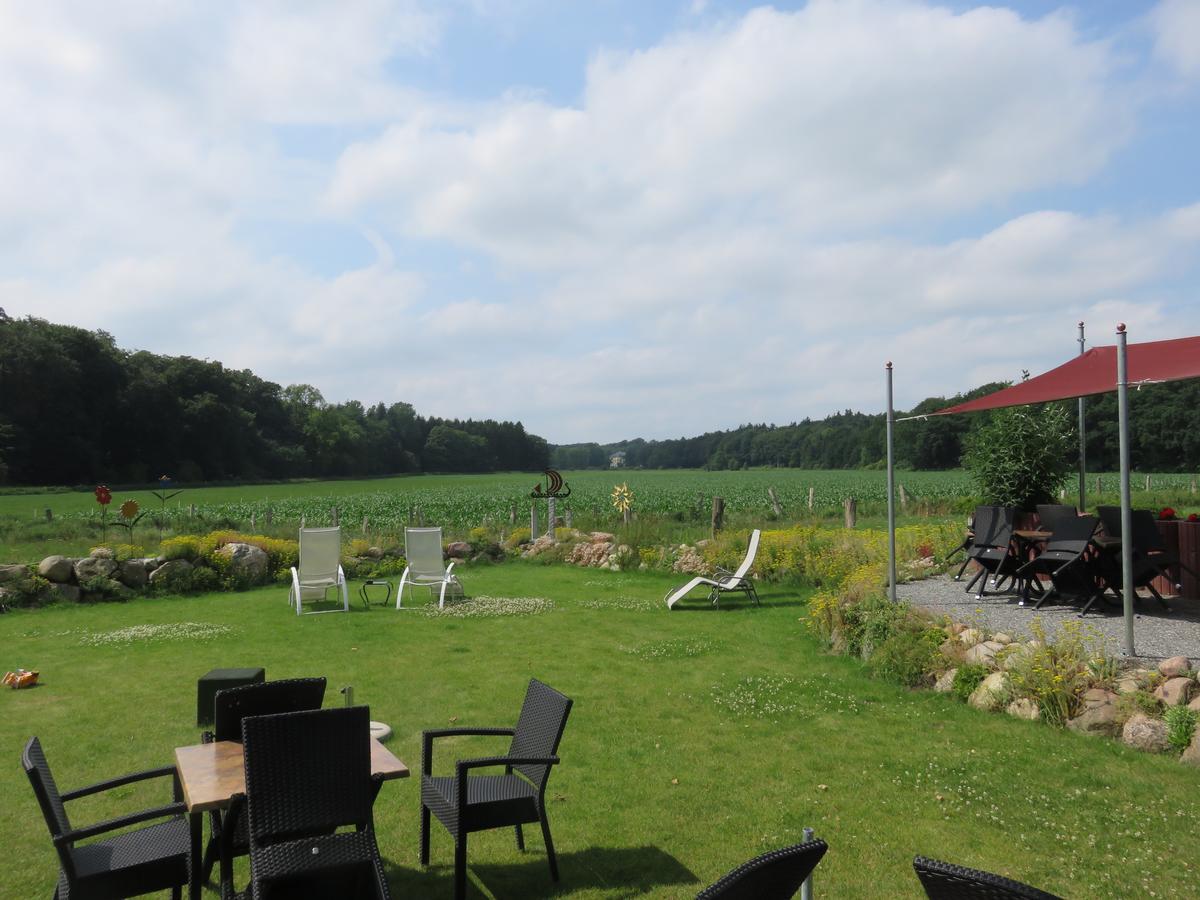 Bredeneeker Gasthaus Rastorf Exteriör bild